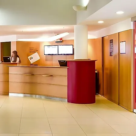 Hotel Ibis 2*
