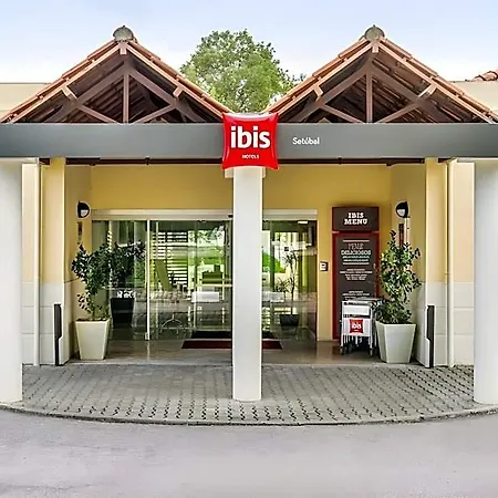 Ibis Hotel
