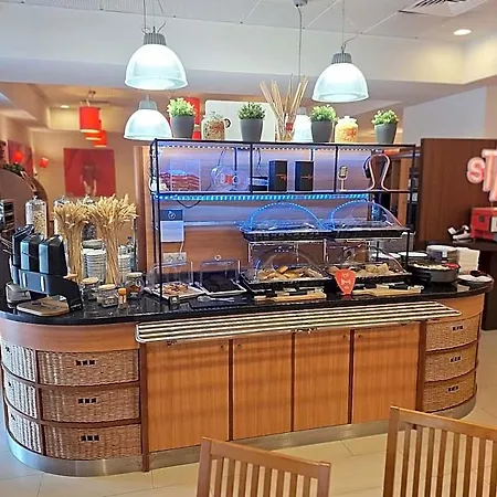 Hotel Ibis